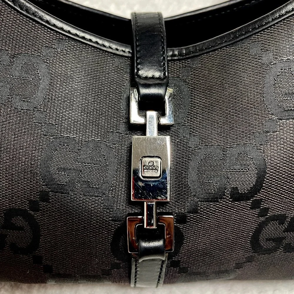 Auc Gucci Black GG Canvas and Leather Jackie Bardot Vintage Hobo